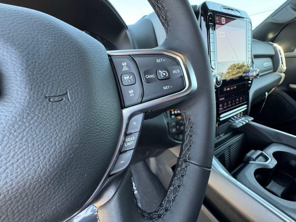 New 2026 RAM 1500 Big Horn AWD/4WD image 20