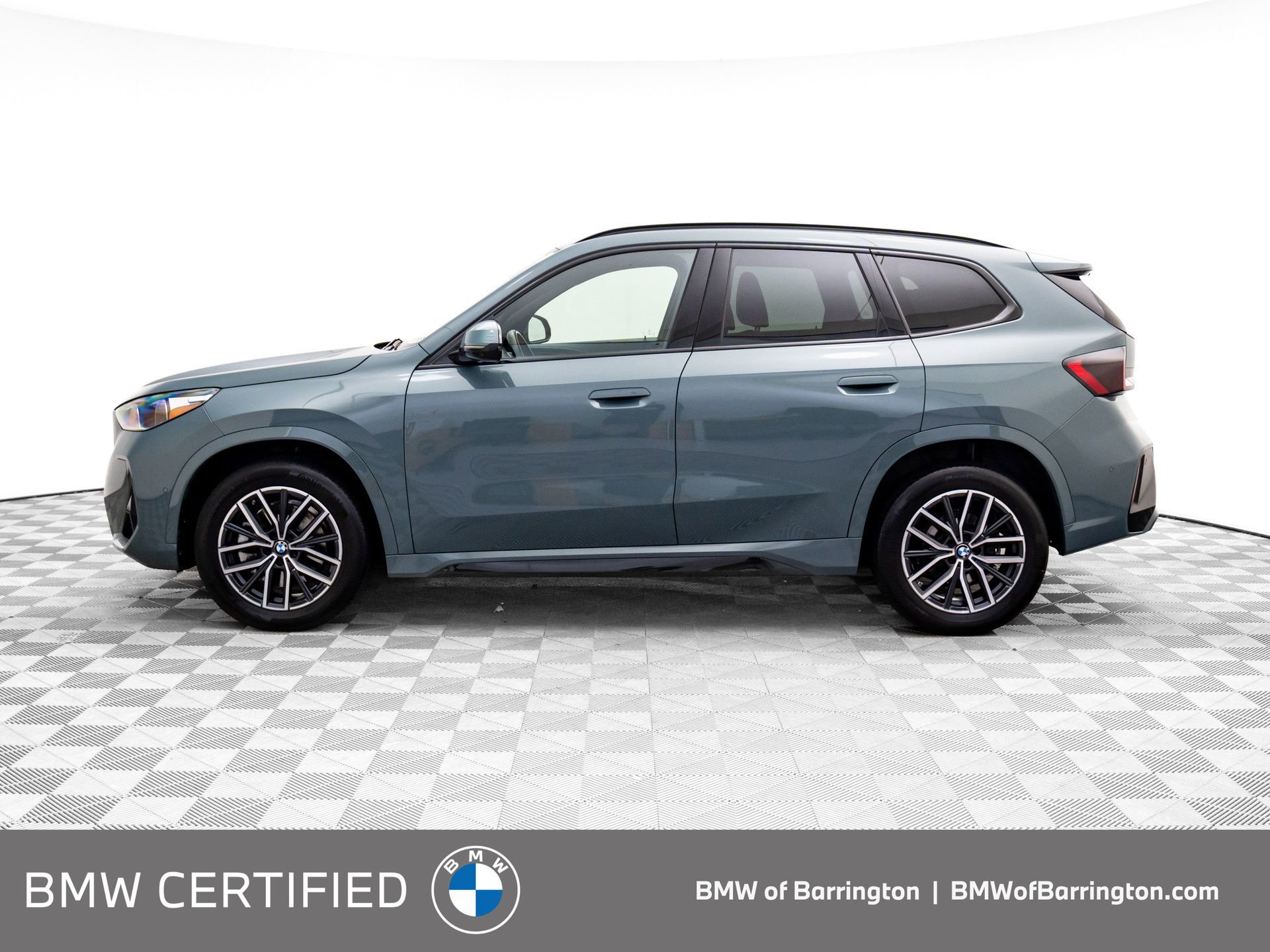 Certified 2023 BMW X1 xDrive28i w/ Premium Package image 2