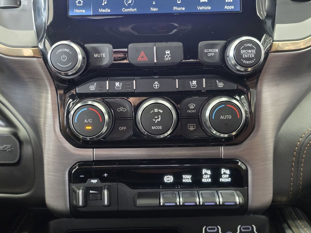 Used 2023 RAM 2500 Limited AWD/4WD image 14