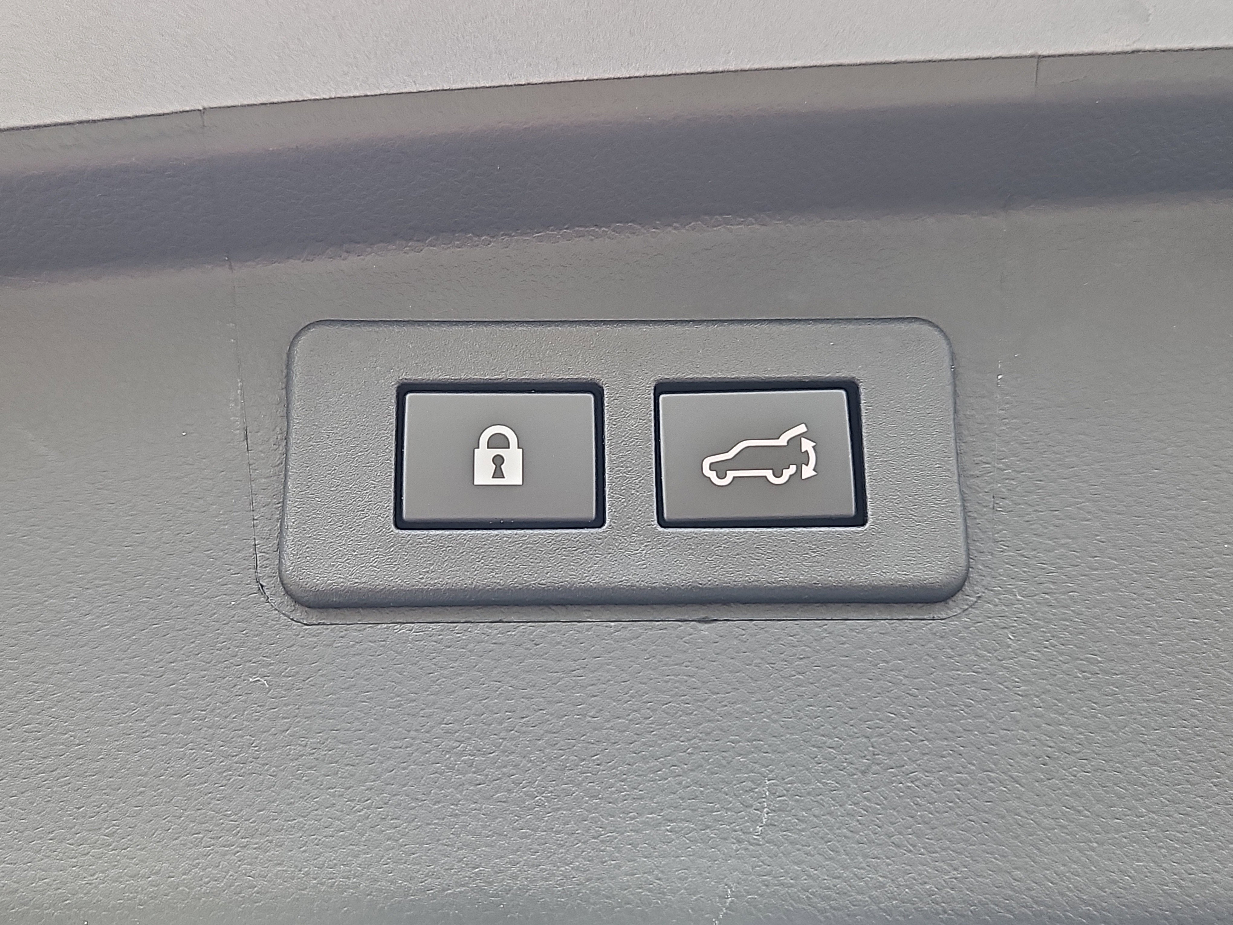 Certified 2025 Subaru Outback Limited image 17