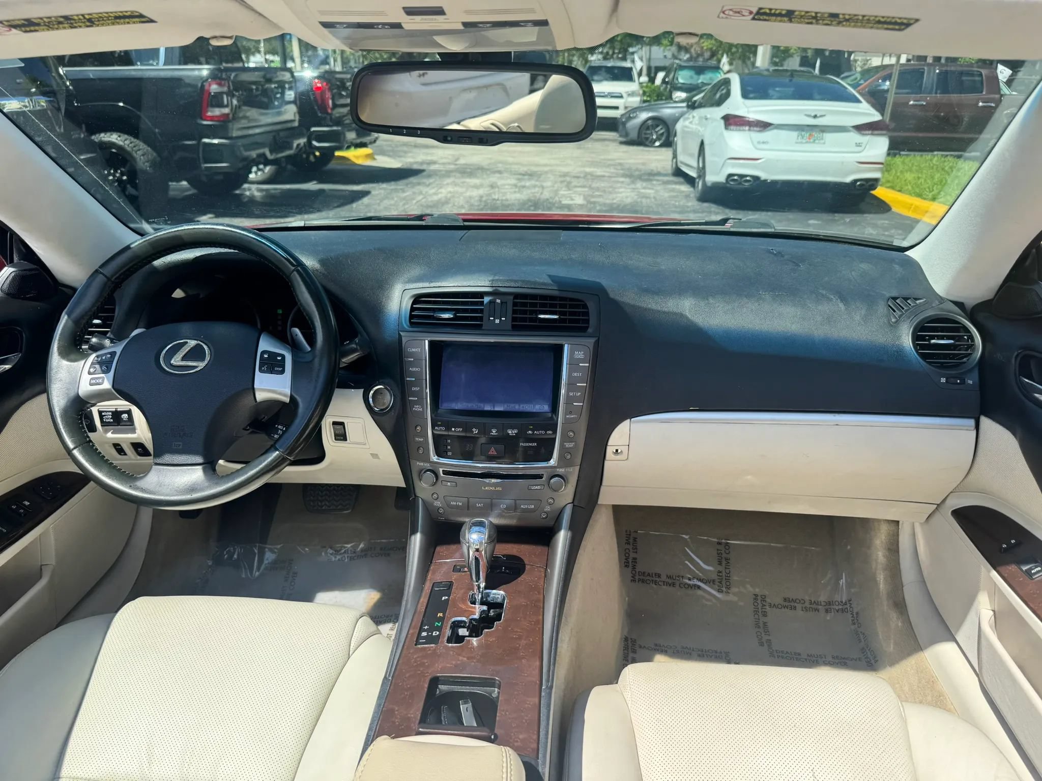 Used 2012 Lexus IS 350C RWD image 28