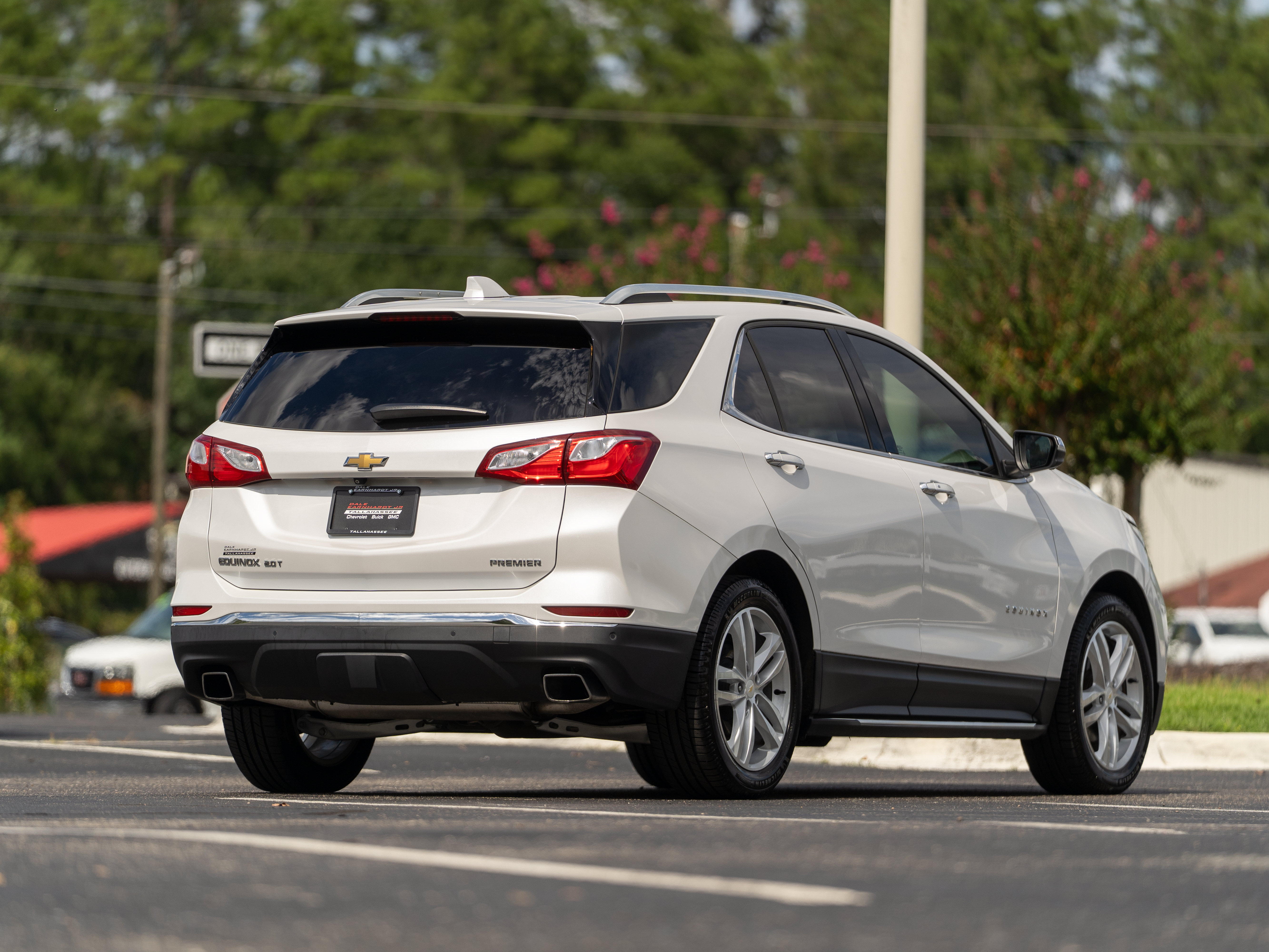 Used 2020 Chevrolet Equinox Premier FWD image 42