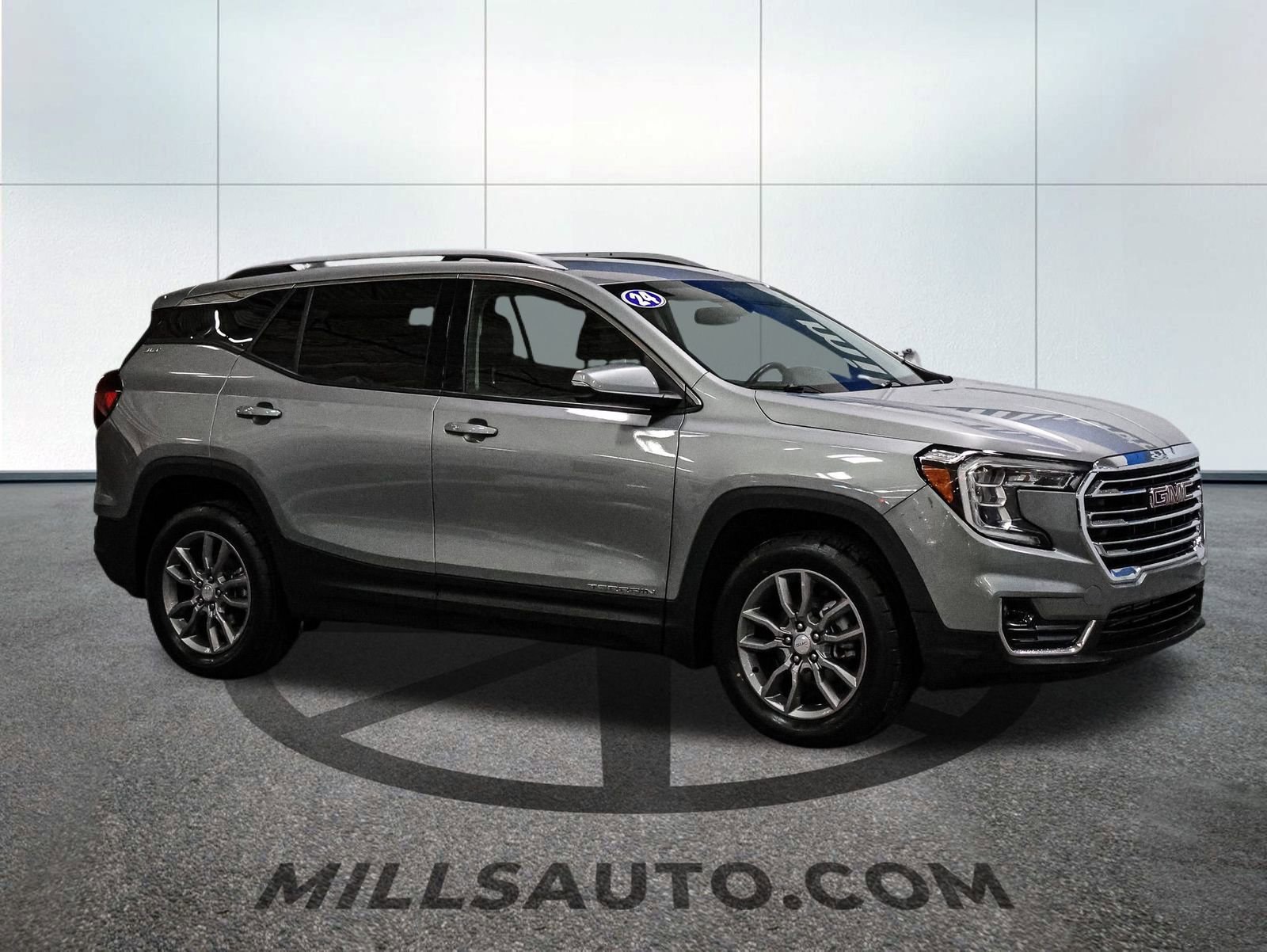 Used 2024 GMC Terrain SLT image 10