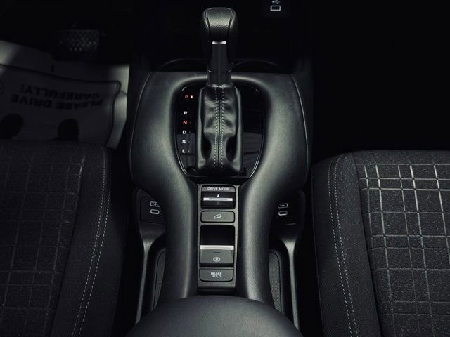 Used 2024 Honda HR-V LX image 27