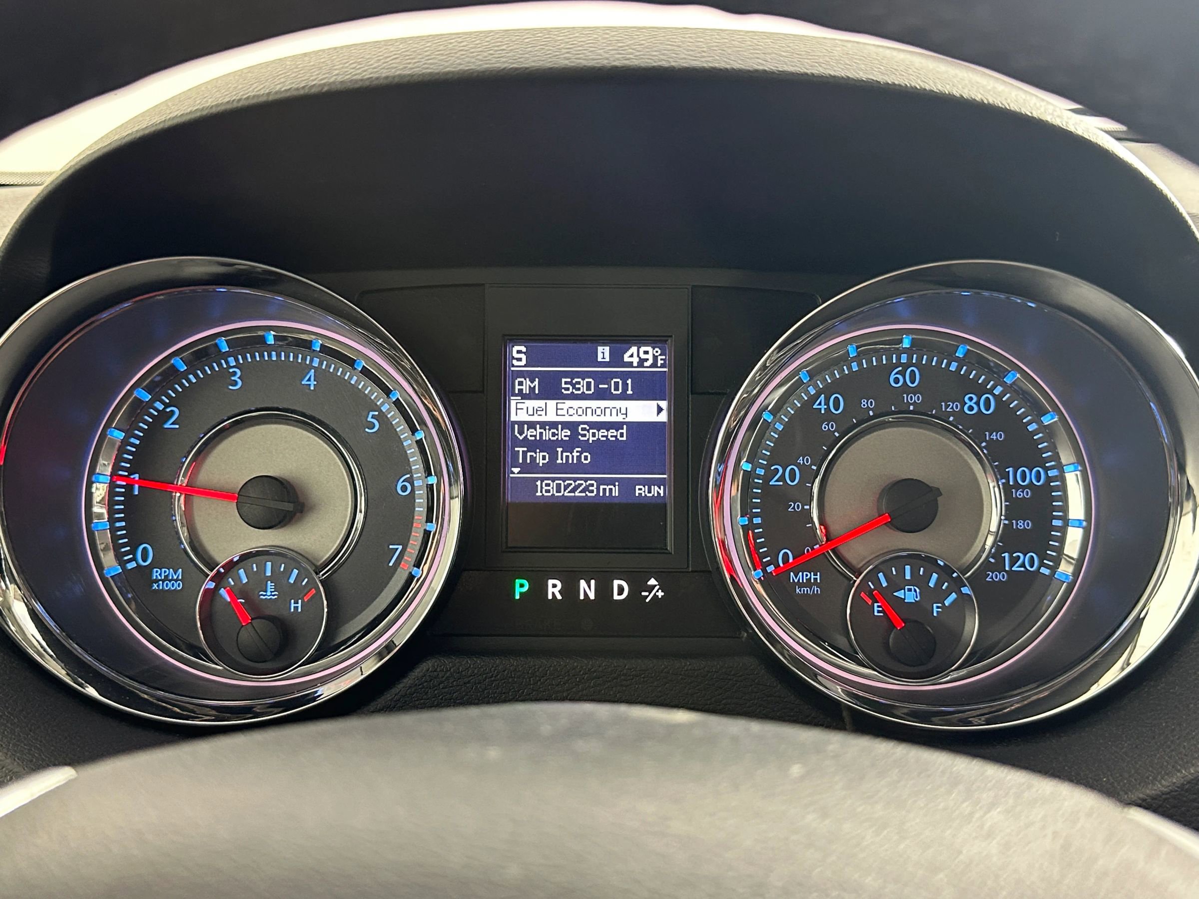 Used 2012 Chrysler Town & Country Touring-L w/ Premium Group FWD image 46