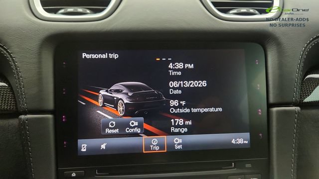 Used 2021 Porsche 718 Cayman GT4 RWD image 39