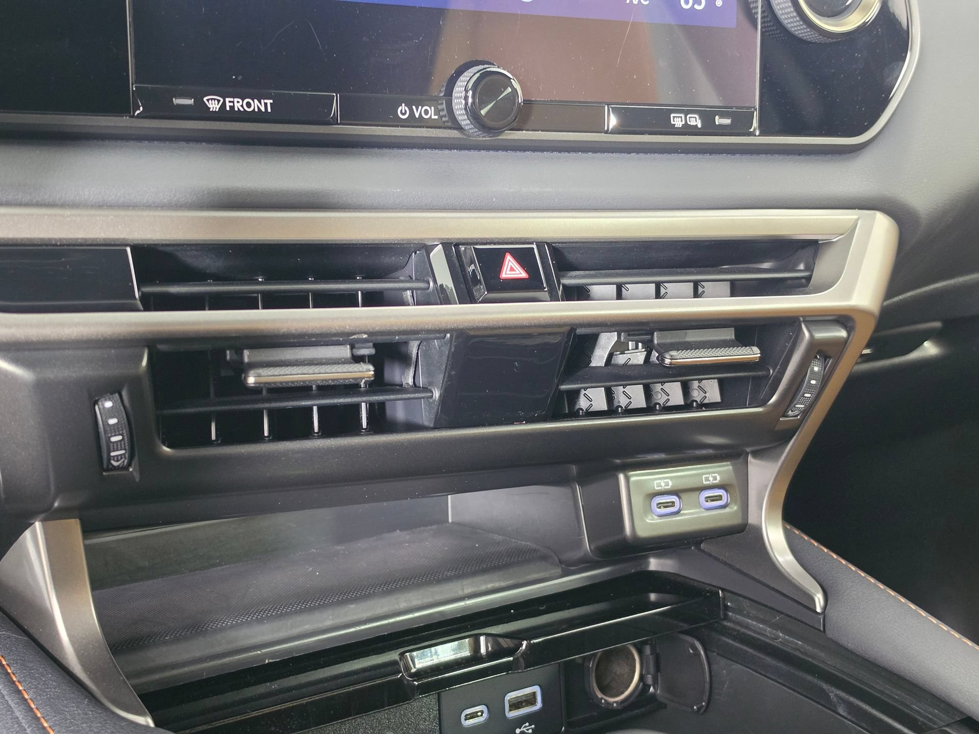 Used 2025 Lexus RX 350 FWD w/ Technology Package image 31