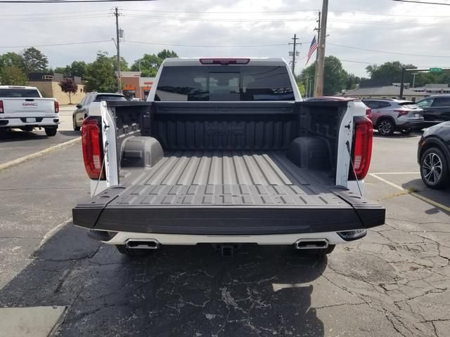 New 2026 GMC Sierra 1500 AT4 w/ AT4 Premium Package AWD/4WD image 2
