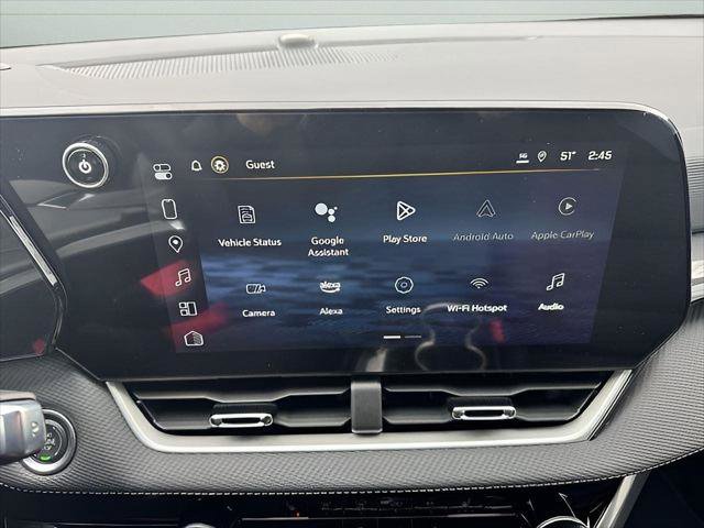 New 2025 Chevrolet Equinox LT w/ Safety and Technology Package image 16