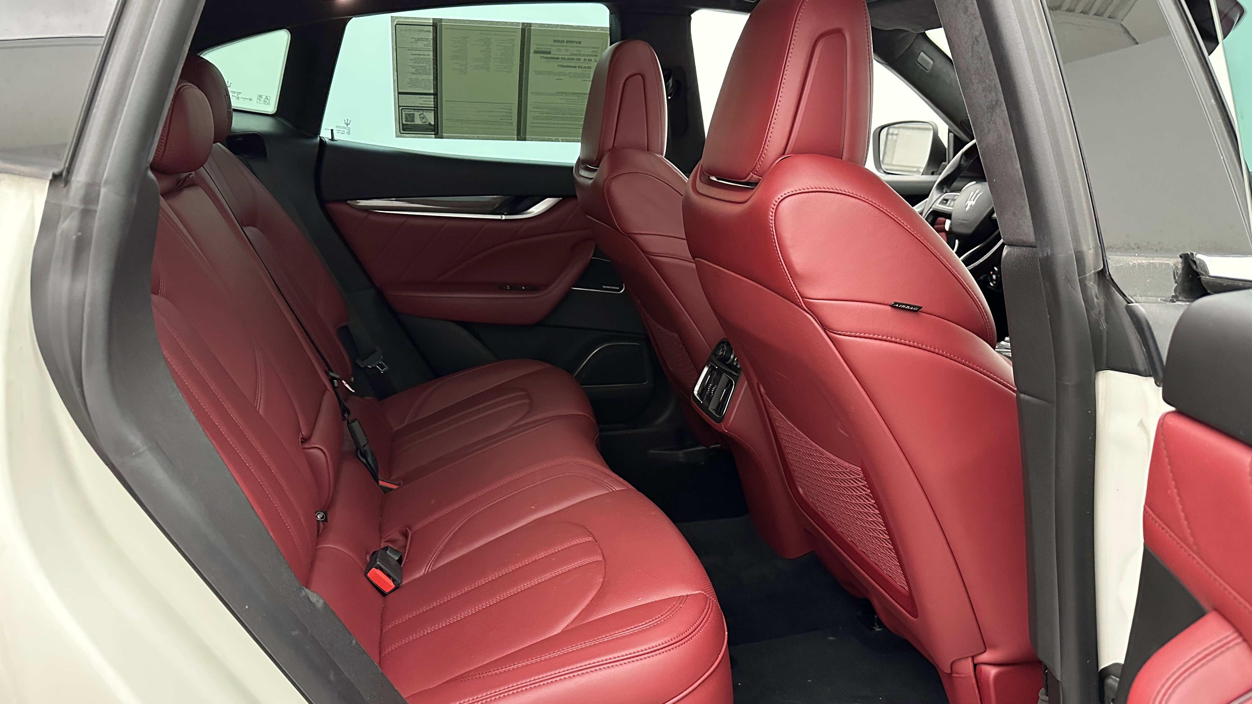 Used 2019 Maserati Levante GTS image 38