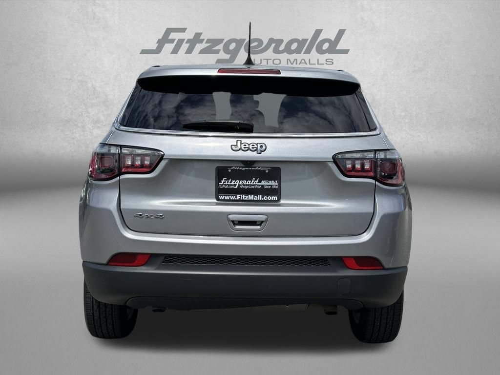 Used 2023 Jeep Compass Sport AWD/4WD image 6