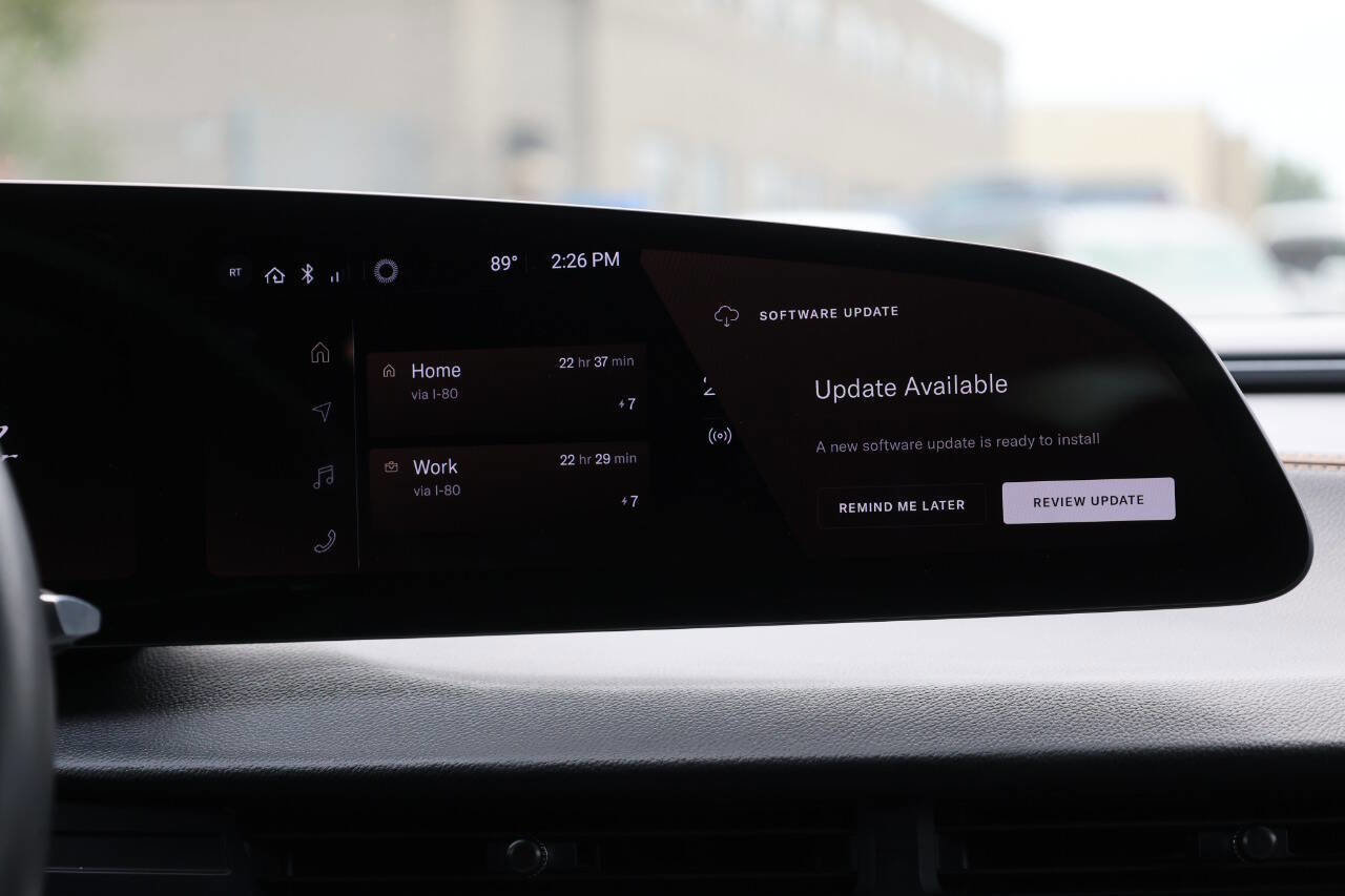 Used 2023 Lucid Air Touring image 19