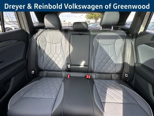New 2026 Volkswagen Tiguan SEL R-Line image 34