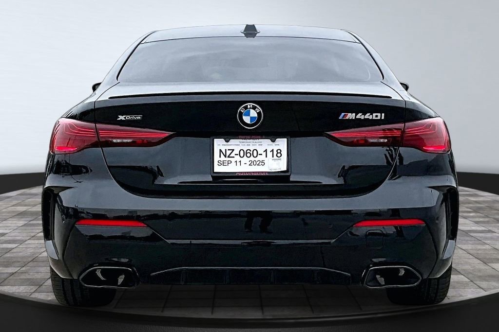Used 2026 BMW 440i xDrive Coupe w/ Premium Package image 23
