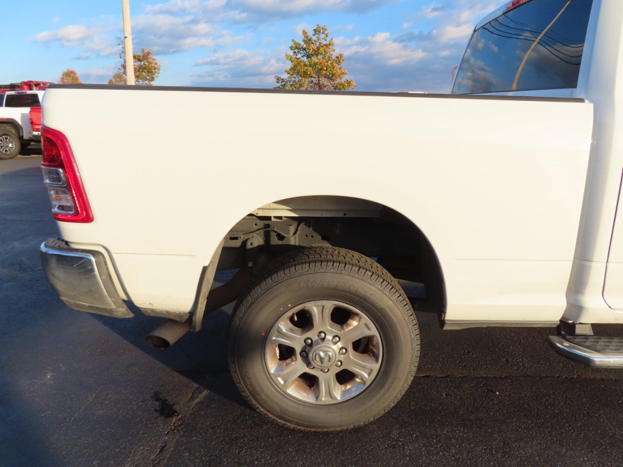 Used 2024 RAM 2500 Big Horn image 17