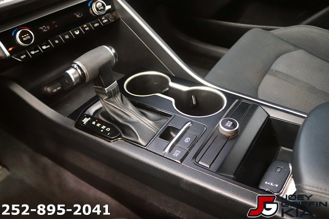 Used 2022 Kia K5 LXS FWD image 19