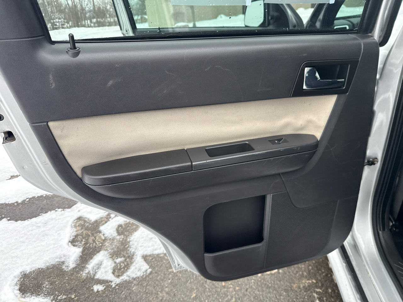 Used 2009 Mercury Mariner 2WD image 15