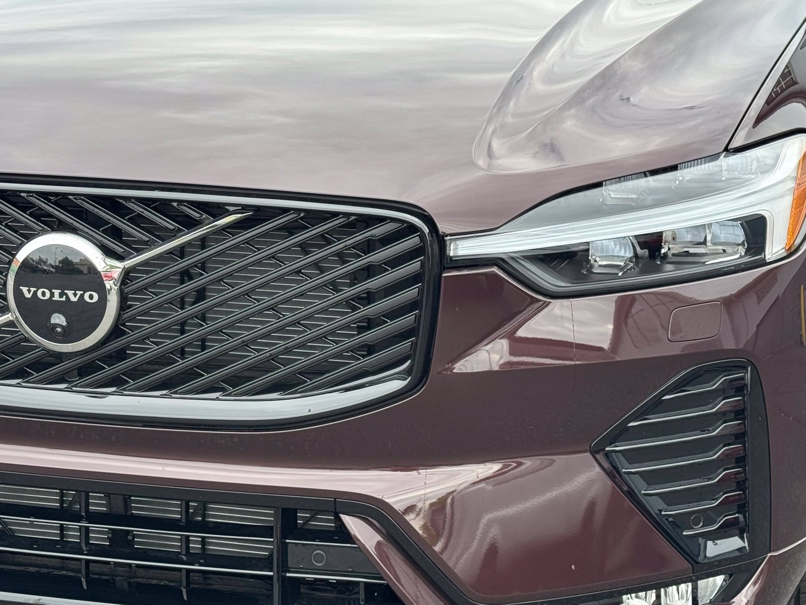 New 2026 Volvo XC60 B5 Plus w/ Protection Package Premier AWD/4WD image 49