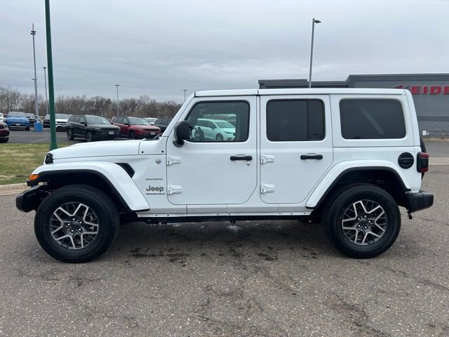 Used 2024 Jeep Wrangler Sahara image 2