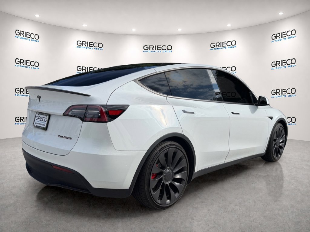 Used 2023 Tesla Model Y Performance AWD/4WD image 7