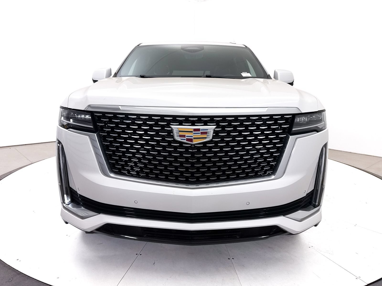 Used 2021 Cadillac Escalade ESV Premium Luxury AWD/4WD image 16