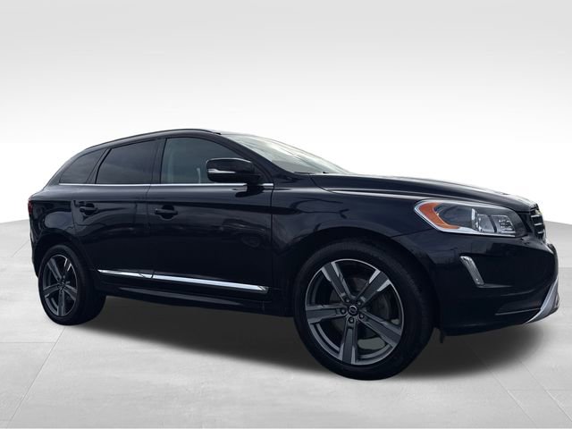 Used 2017 Volvo XC60 T6 Dynamic w/ Preferred Option Package image 1