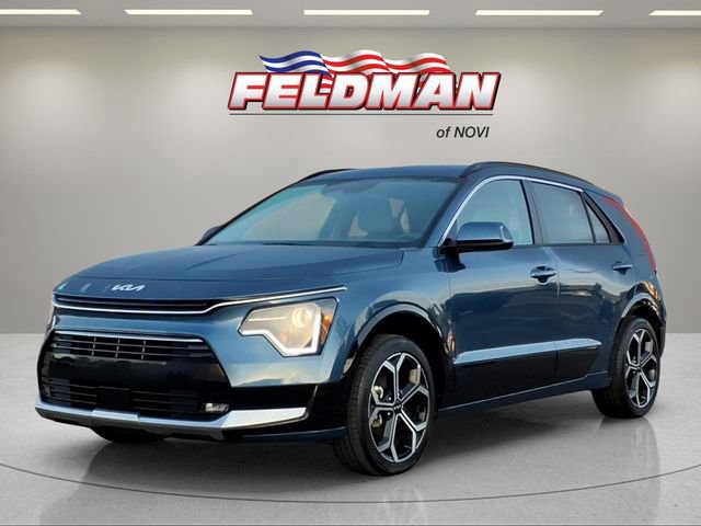 Used 2024 Kia Niro EX Touring FWD image 1