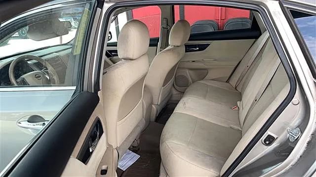 Used 2014 Nissan Altima 2.5 S FWD image 4