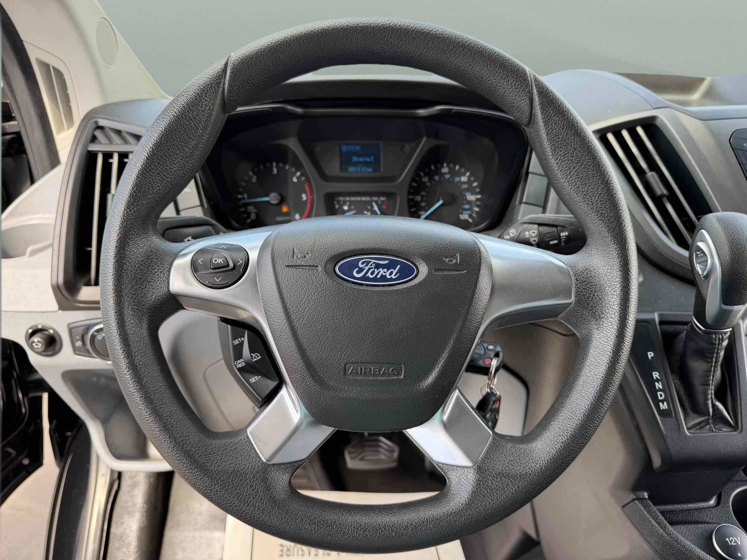 Used 2019 Ford Transit 250 148 High Roof Extended RWD image 18