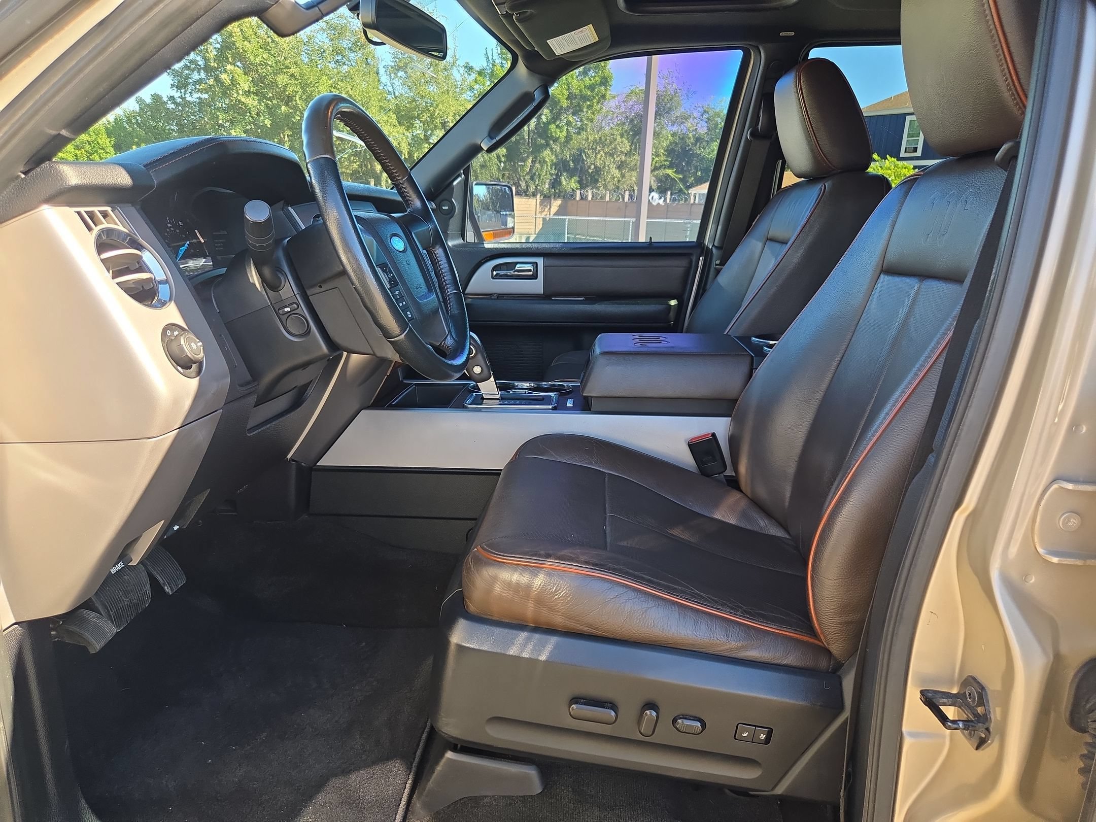 Used 2017 Ford Expedition EL King Ranch RWD image 9