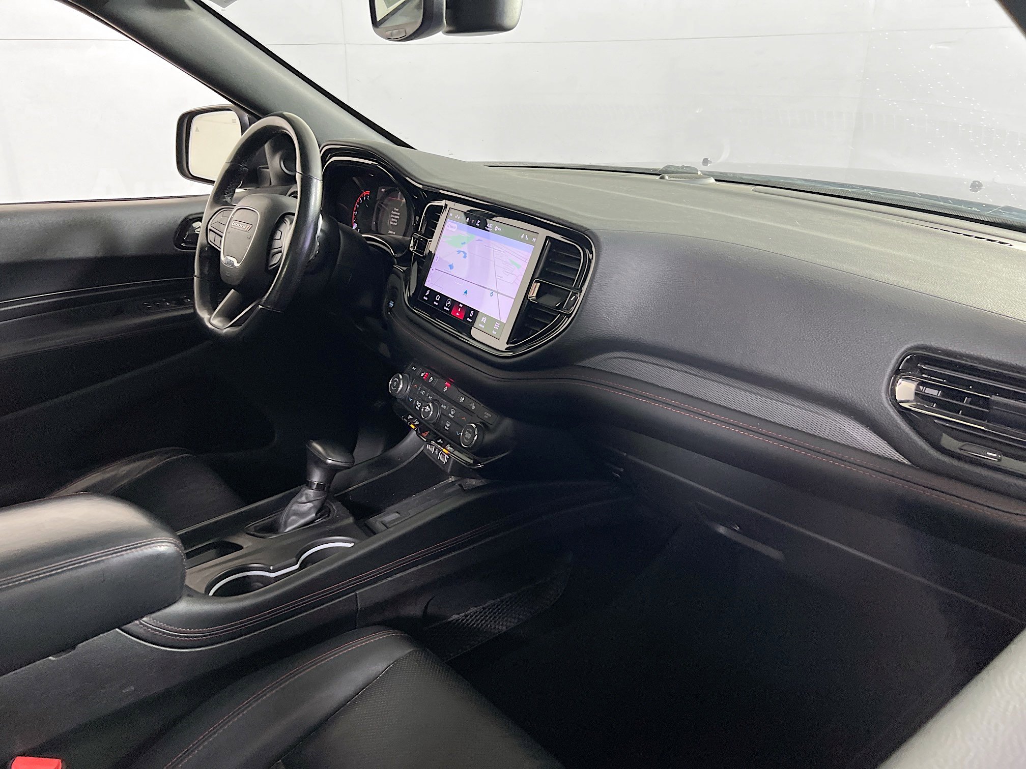 Used 2022 Dodge Durango R/T w/ Blacktop Package AWD/4WD image 30