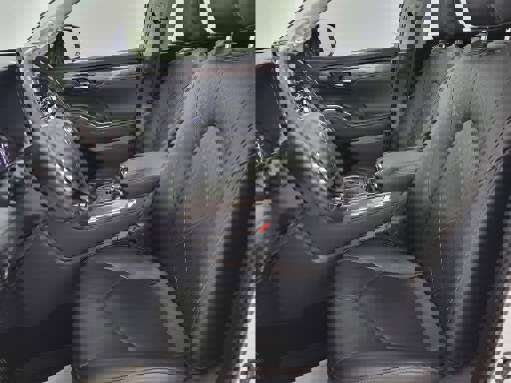 Certified 2022 Toyota Highlander Platinum image 14