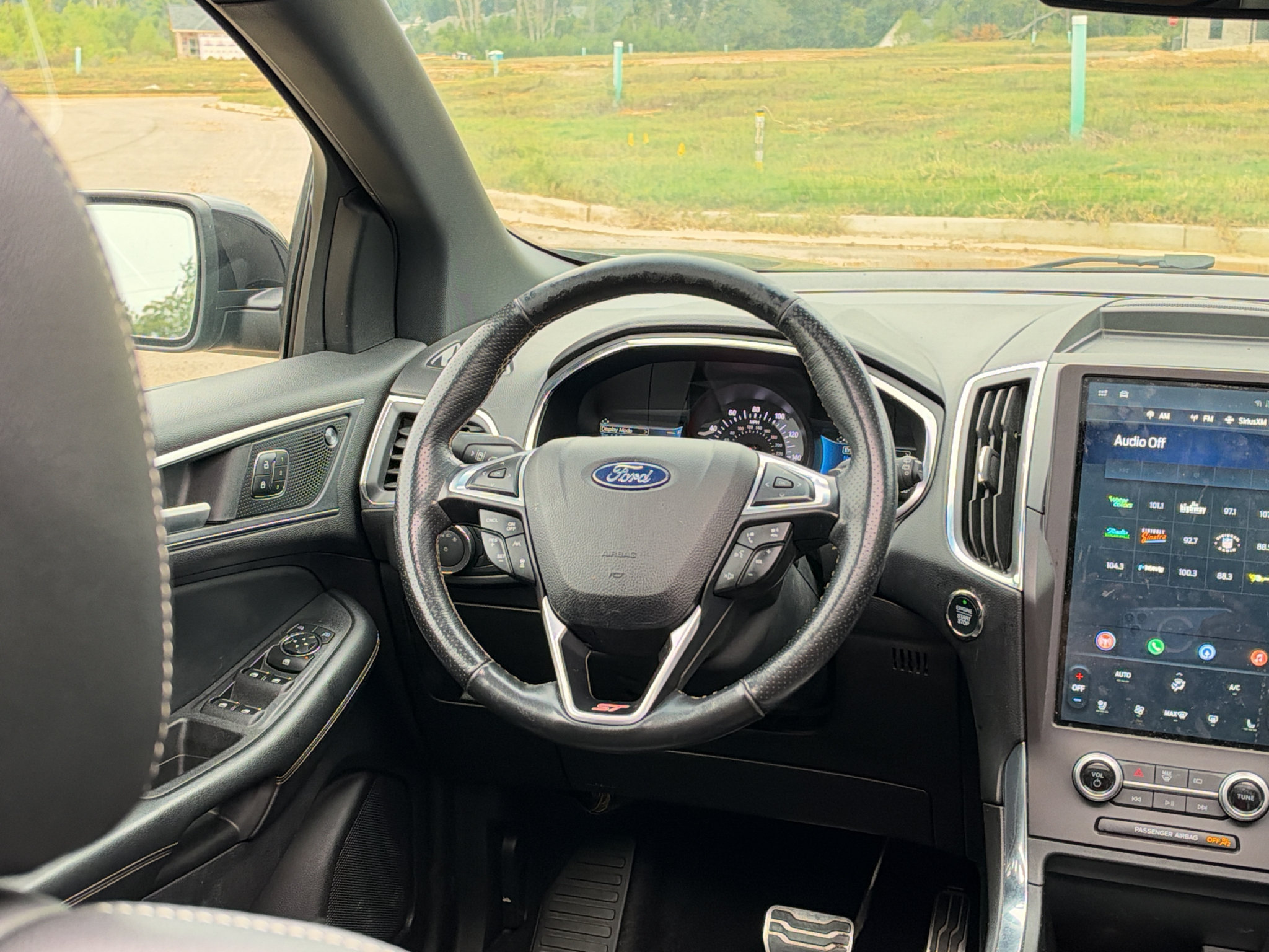 Used 2021 Ford Edge ST w/ Equipment Group 401A AWD/4WD image 21