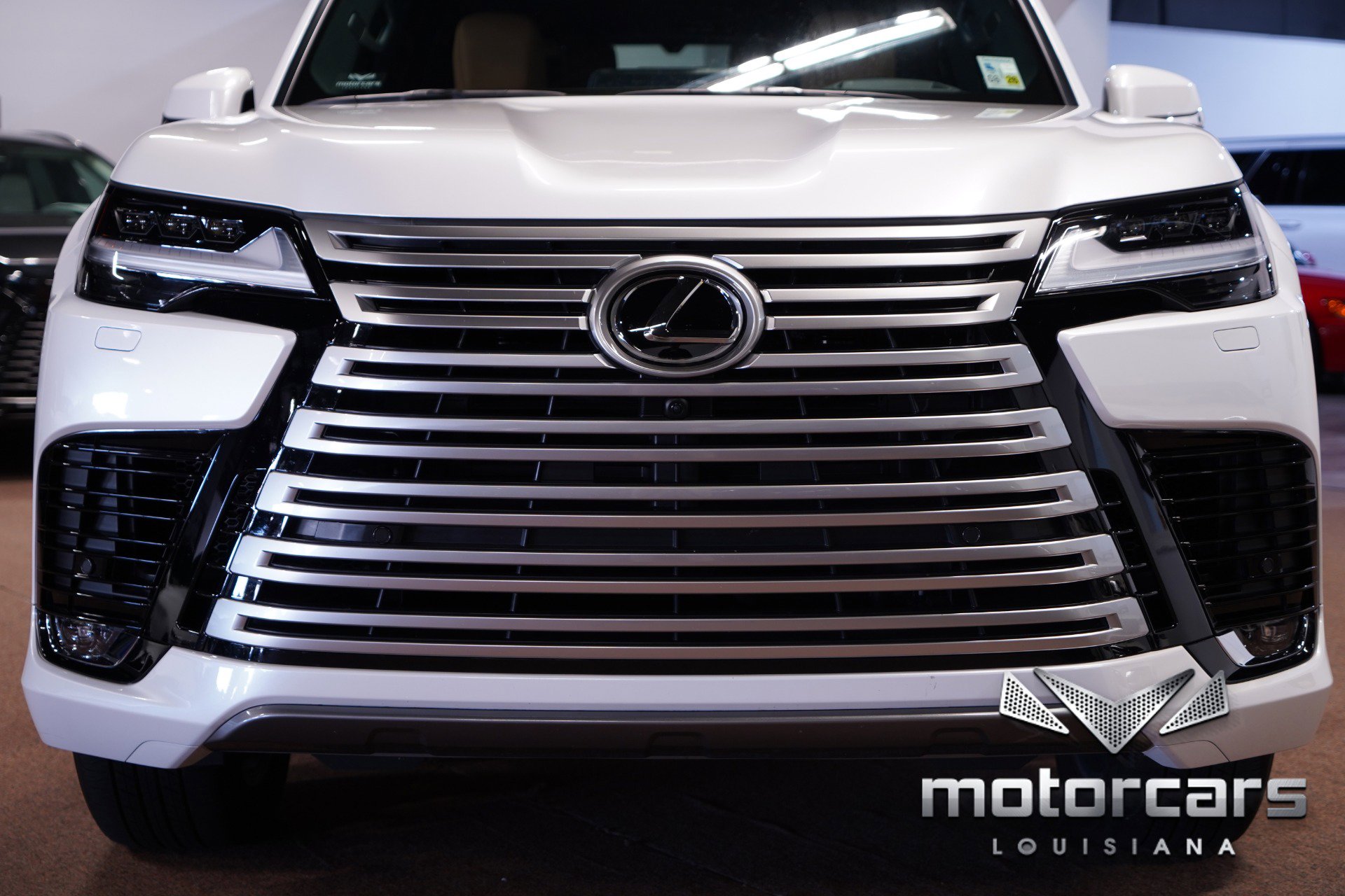 Used 2025 Lexus LX 600 4WD w/ Luxury Package image 10