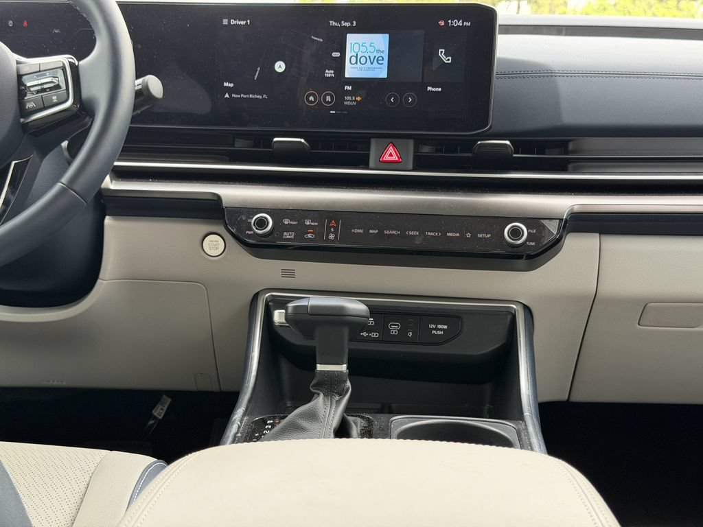 Certified 2026 Kia Carnival SX Prestige FWD image 16