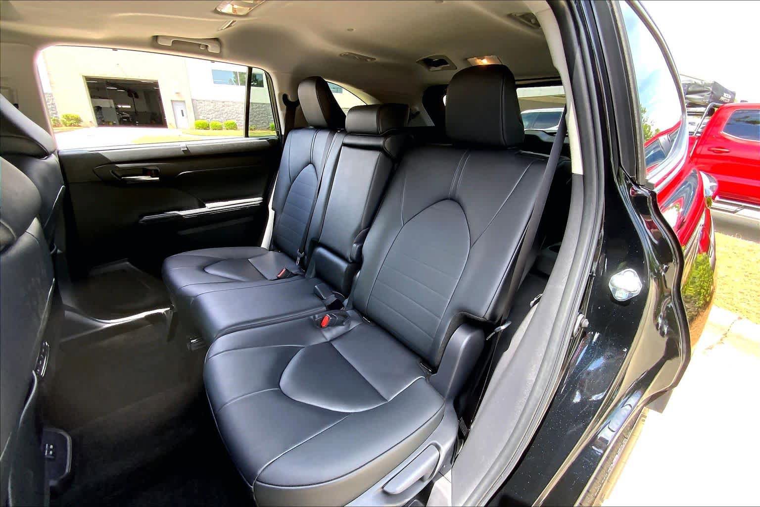 Certified 2026 Toyota Highlander XLE AWD/4WD image 21