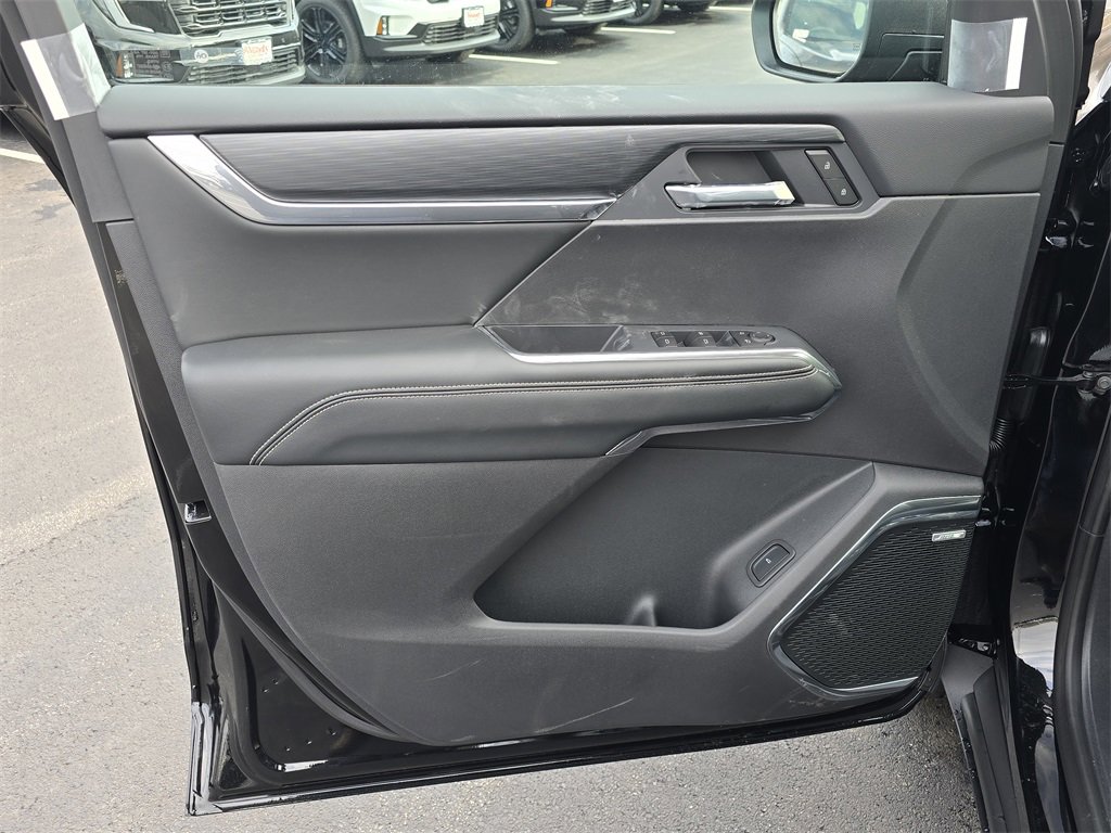 New 2025 GMC Acadia Elevation w/ Super Cruise Package image 11