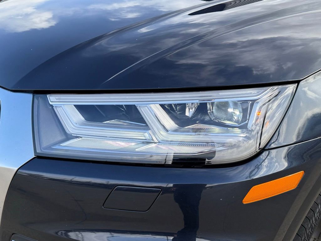 Used 2020 Audi Q5 2.0T Premium Plus w/ Premium Plus Package image 23