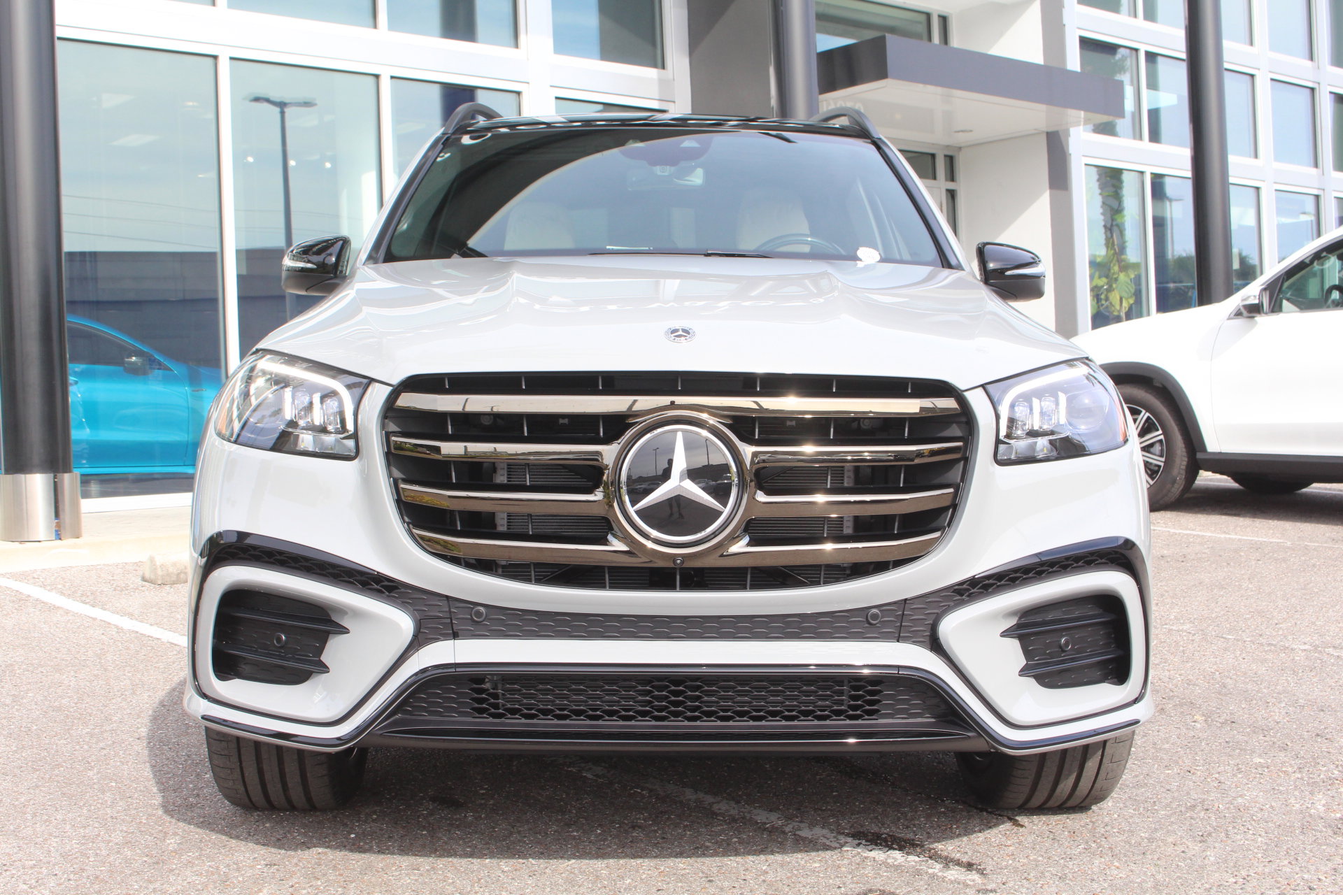 New 2026 Mercedes-Benz GLS 580 4MATIC image 10