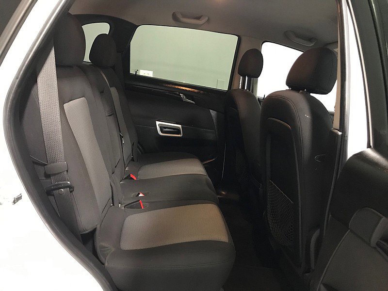 Used 2013 Chevrolet Captiva Sport LT image 20