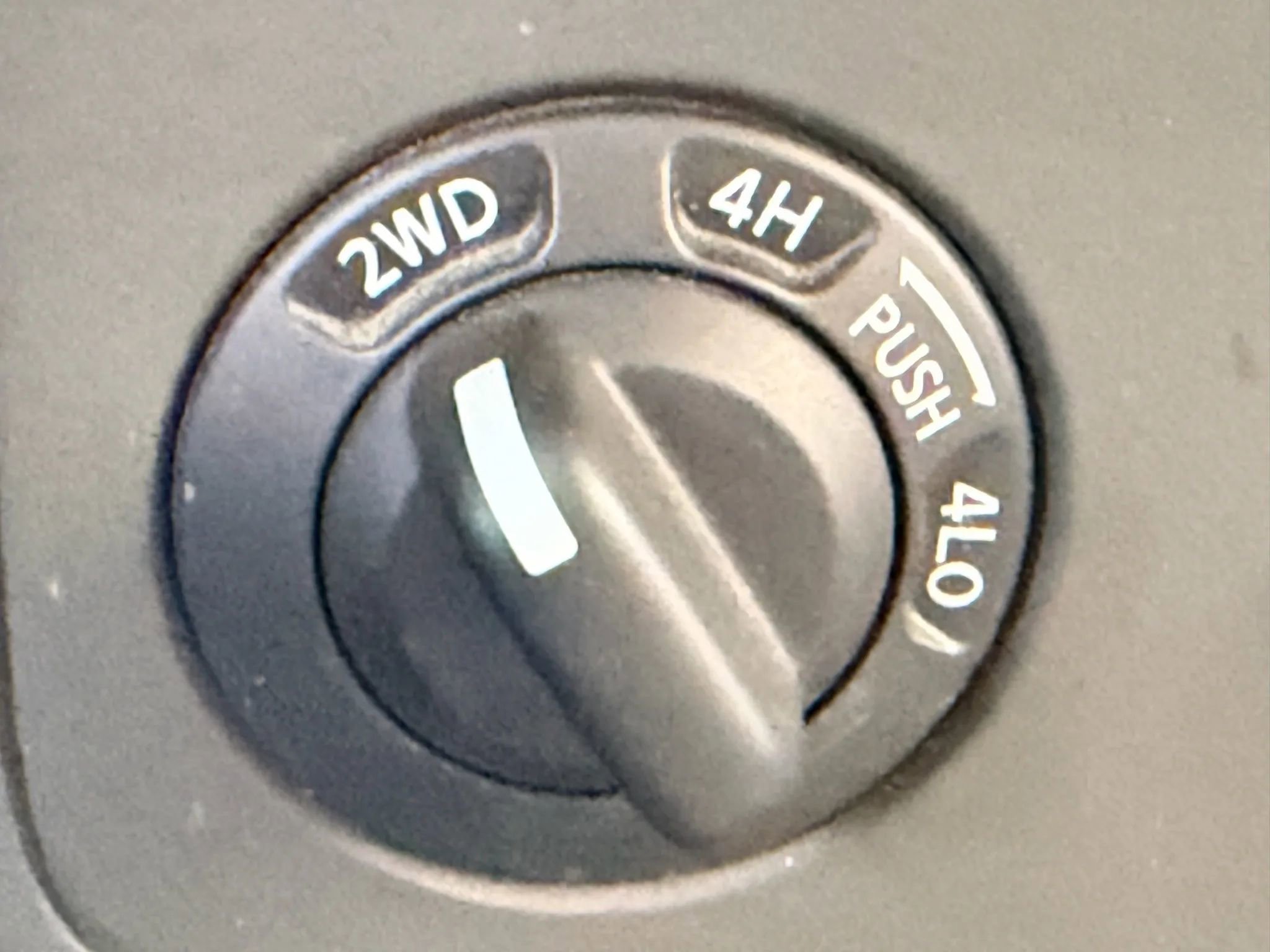 Used 2012 Nissan Frontier PRO-4X image 14