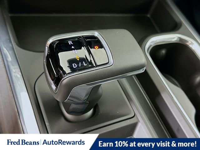 New 2025 GMC Sierra 1500 SLT w/ SLT Convenience Package AWD/4WD image 13