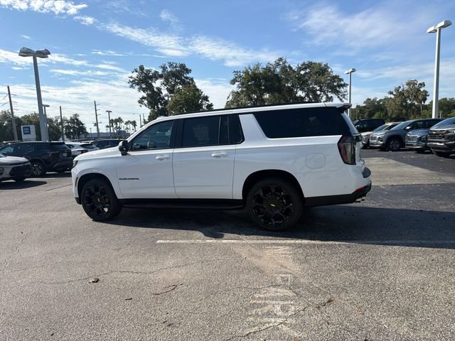 New 2026 Chevrolet Suburban RST w/ RST Capability Package AWD/4WD image 6