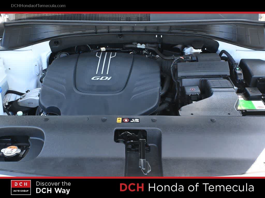 Used 2017 Kia Sorento SX FWD image 25