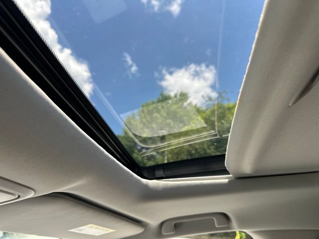 Used 2025 Honda Odyssey Touring image 21