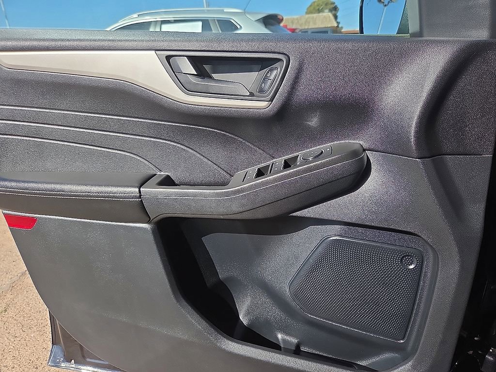 Used 2021 Ford Escape S image 15