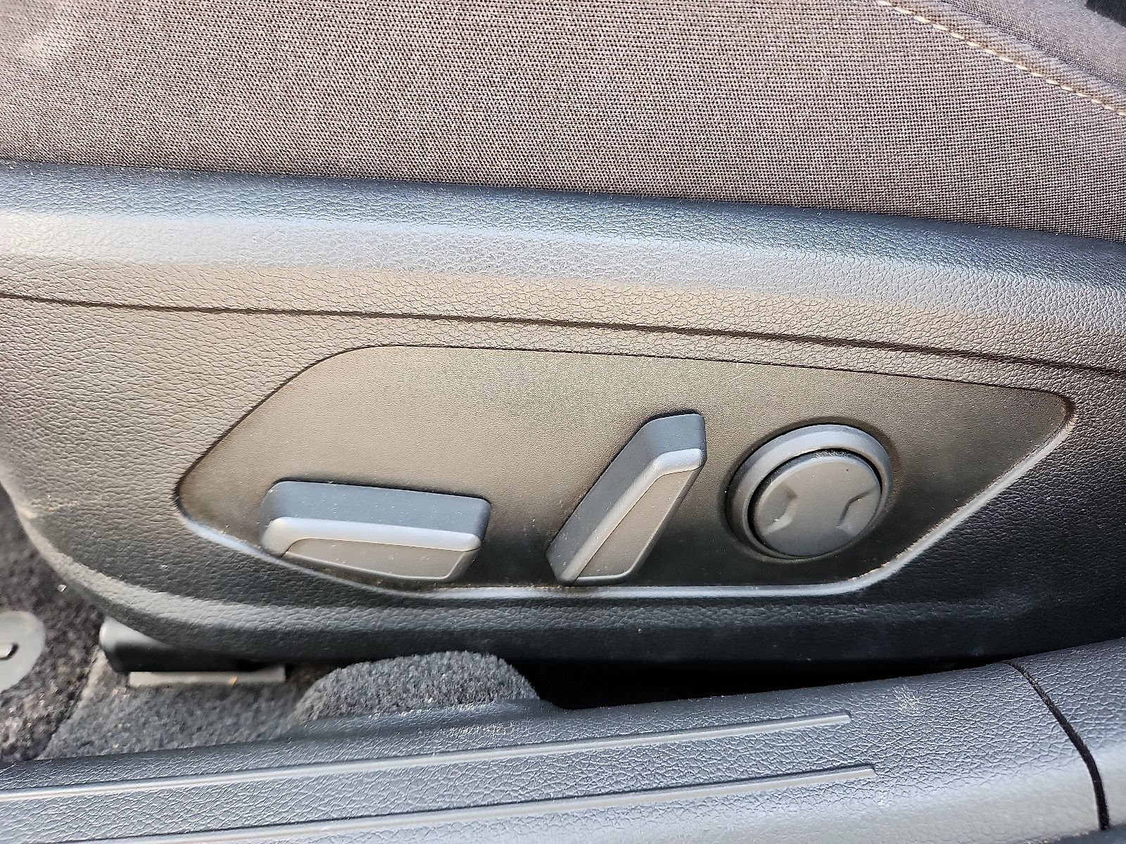 Used 2025 Hyundai Sonata SEL FWD image 11