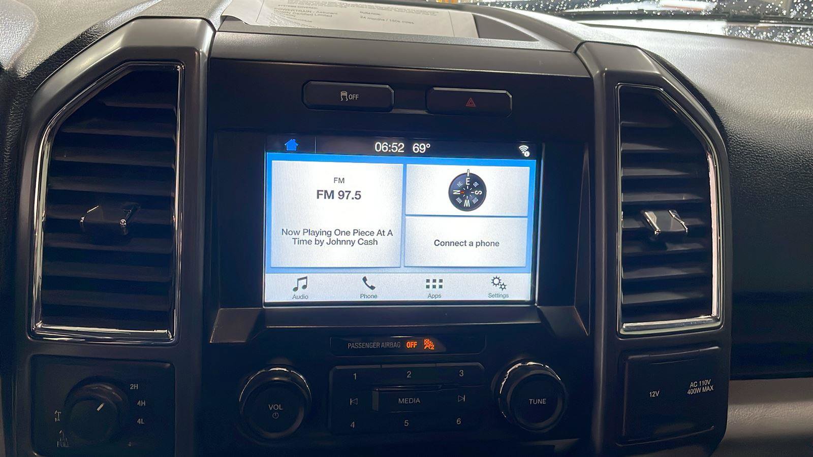 Used 2016 Ford F150 XLT w/ Equipment Group 302A Luxury image 20