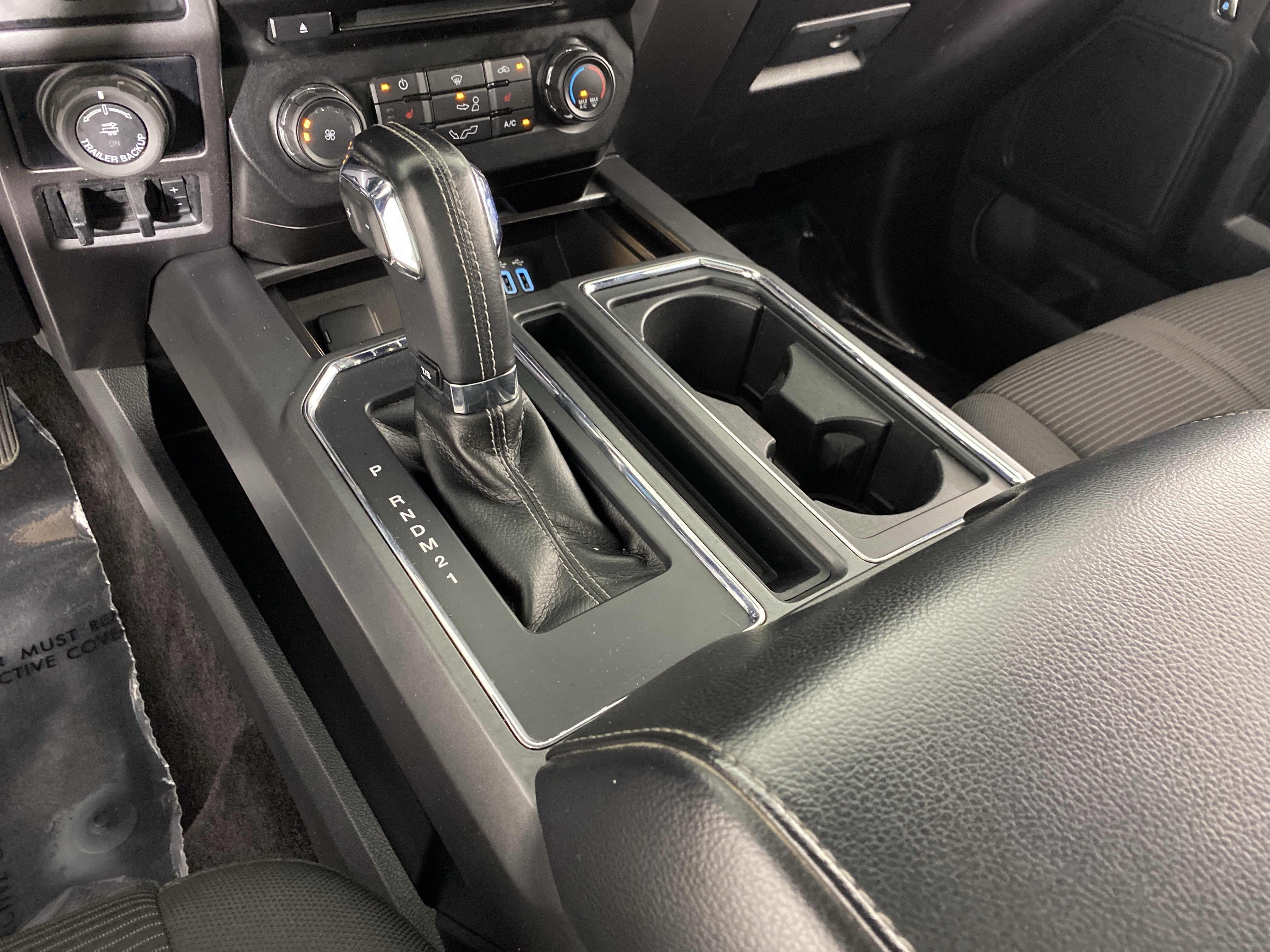 Used 2016 Ford F150 XLT w/ Equipment Group 302A Luxury AWD/4WD image 27