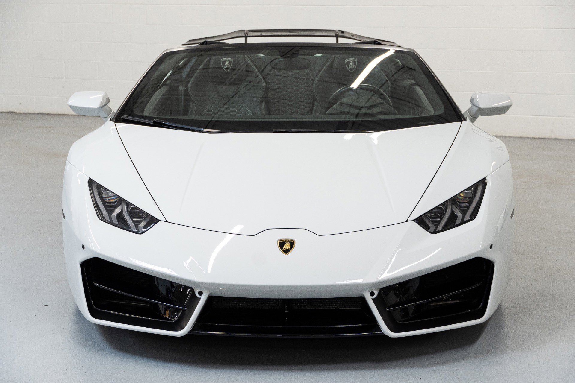 Used 2017 Lamborghini Huracan LP 580-2 image 4